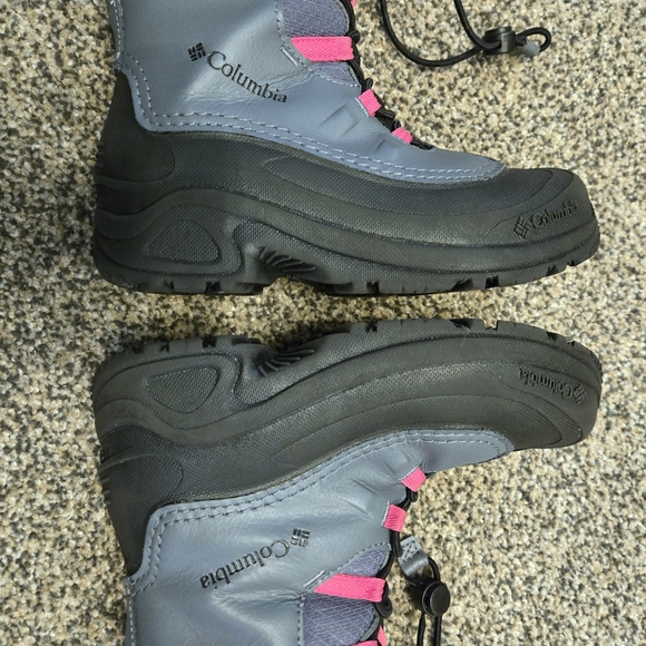 Columbia Bugaboo Snow Boots (Size 3) - Picture 6 of 8